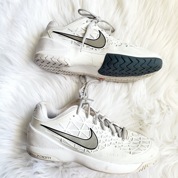 Nike Shoes - Nike Zoom Cage 2 Dragon Womens 8.5M Tennis Shoes